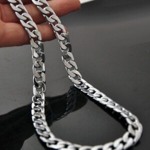 Men Fashion Oblate Silver Necklace